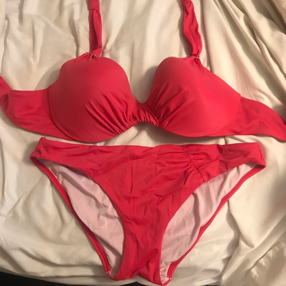 36d bathing suit